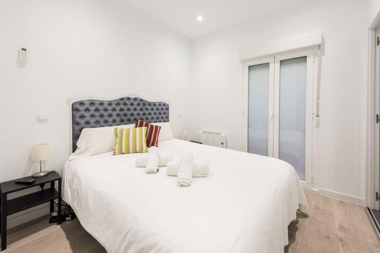 Modern With Ideal Location Next To Atocha Station Madrid Eksteriør bilde