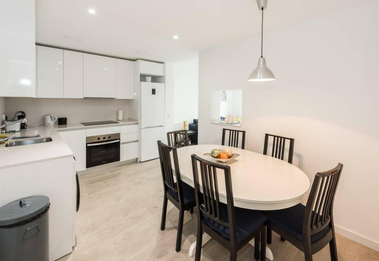 Modern With Ideal Location Next To Atocha Station Madrid Eksteriør bilde