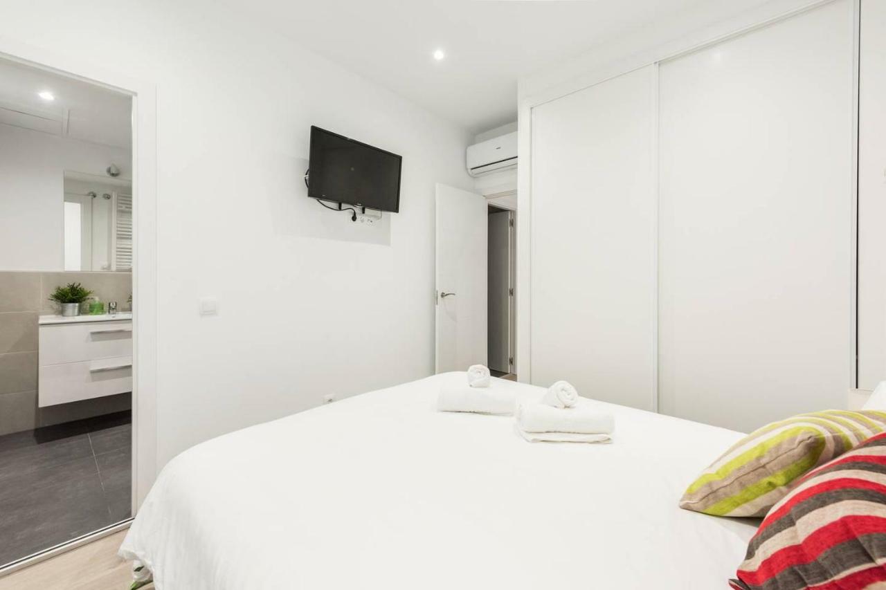 Modern With Ideal Location Next To Atocha Station Madrid Eksteriør bilde